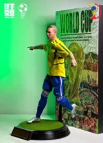 Custom 1/6 Ronaldo Nazário (R9) Football Figure – 2002 World Cup Champion Iconic Moments Legends Edition - Image 7