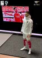 Custom 1/6 Declan Rice Football Figure – Arsenal FC 2023/24 Home Kit Midfield Engine Edition - Image 4