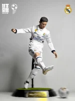 Custom 1/6 James Rodríguez Football Figure – Real Madrid CF Home Kit Edition - Image 6