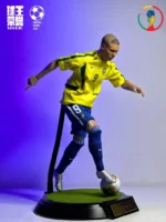 Custom 1/6 Ronaldo Nazário (R9) Football Figure – 2002 World Cup Champion Iconic Moments Legends Edition - Image 2