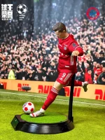 Custom 1/6 Robert Lewandowski Football Figure – Bayern Munich 2019–20 Champions League Winner Set - Image 4