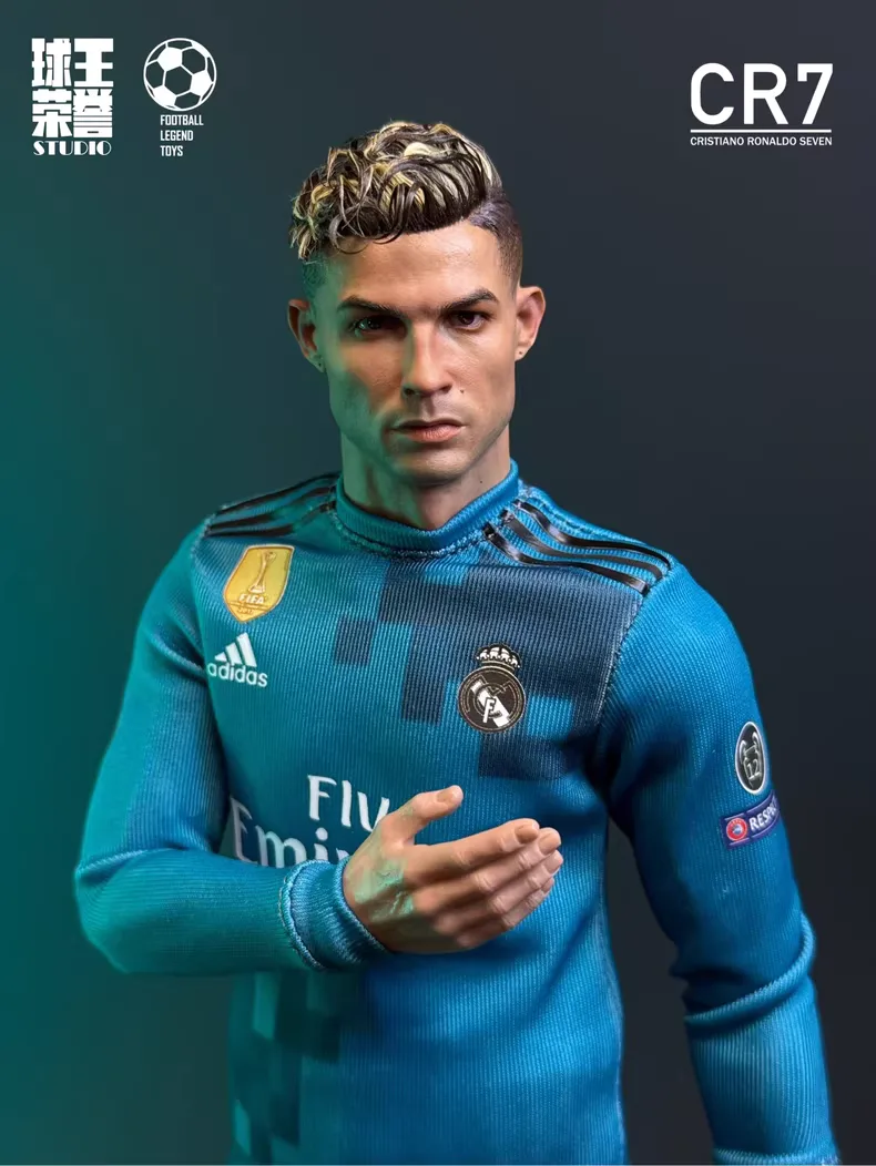O1CN01bFgMj31vJfhT6lLW4_4611686018427382520-0-fleamarket.jpg_790x10000Q90.jpg_.webp Custom 1/6 Cristiano Ronaldo (CR7) Figure – Real Madrid 2017–18 Champions League Bicycle Kick Hair-Transplant Edition Set - Image 1