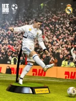 Custom 1/6 James Rodríguez Football Figure – Real Madrid CF Home Kit Edition - Image 7