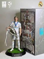 Custom 1/6 Luka Modrić Football Figure – Real Madrid Hair-Transplant Legends Edition
