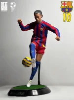 Custom 1/6 Ronaldinho Football Figure – FC Barcelona Legends Set - Image 6