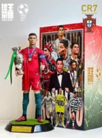 Custom 1/6 Cristiano Ronaldo (CR7) Football Figure – UEFA Euro 2016 Champion Hair-Transplant Edition - Image 7