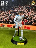 Custom 1/6 Raphaël Varane Football Figure – Real Madrid Champions League Final Legends Set - Image 9