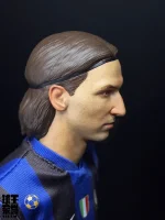 Custom 1/6 Zlatan Ibrahimović Football Figure – Inter Milan Home Kit Legends Edition - Image 6